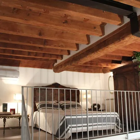 דירה Pitti Loft *