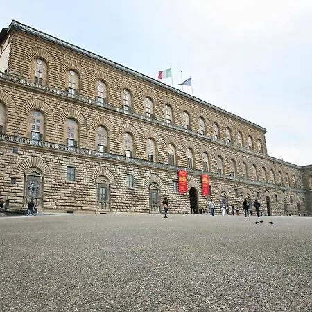 Апартаменты Pitti Loft